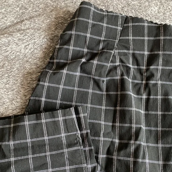 Elle Black Work Pants - Picture 2 of 2